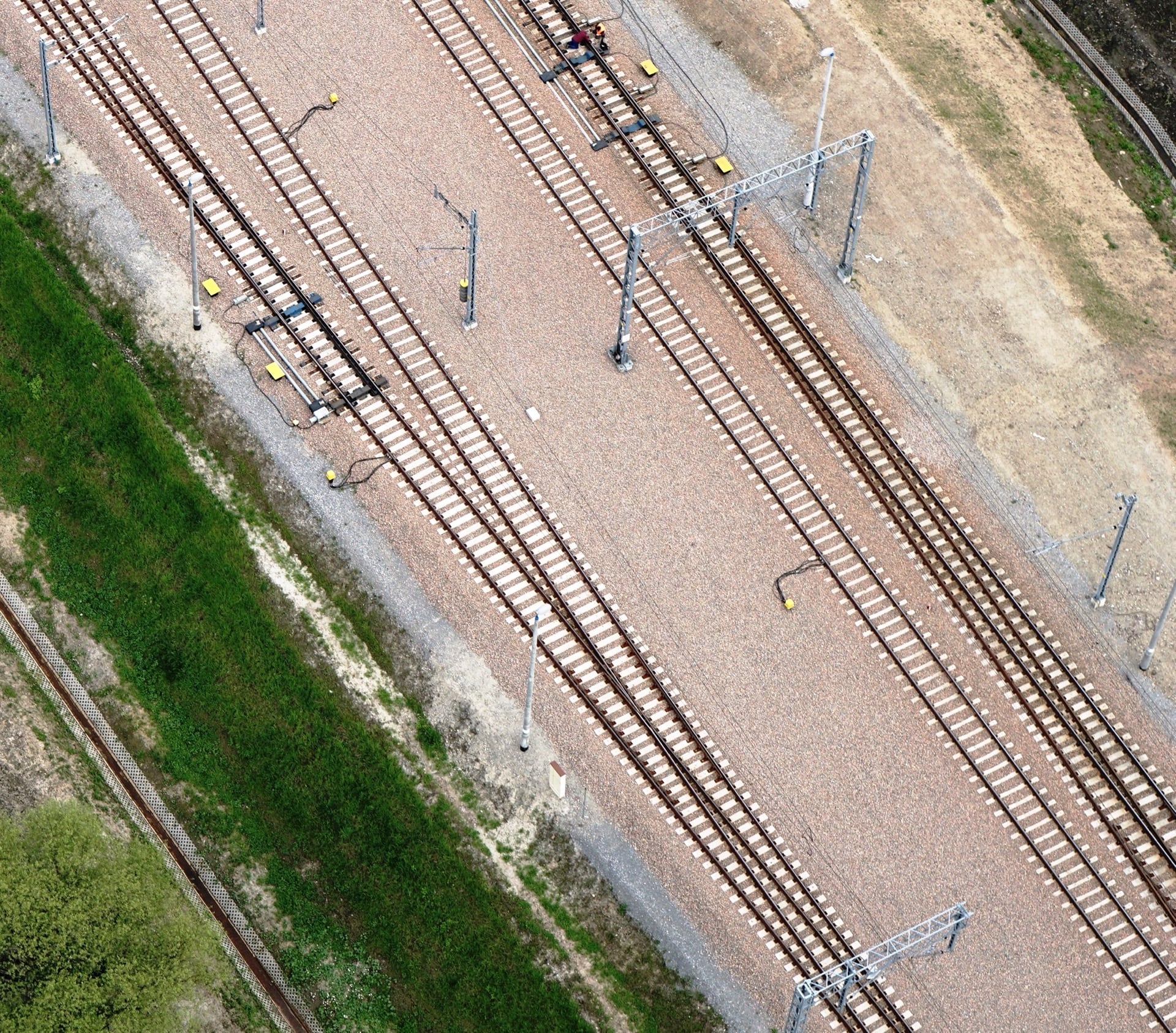 Customizing an Esri ArcGIS Solution in Support of Utilities Asset Management (PKP Energetyka)